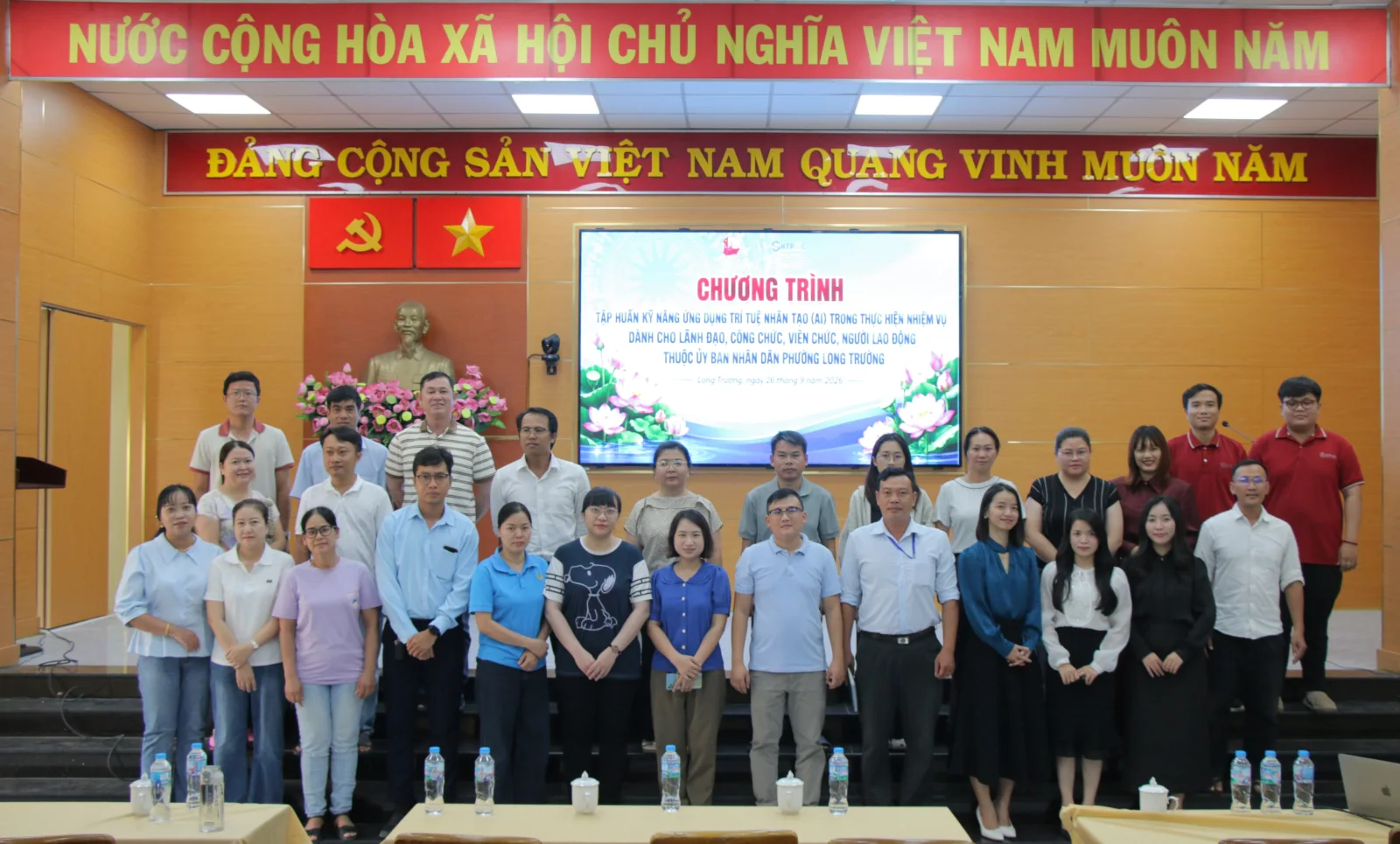 Tập huấn kỹ năng AI cho cán bộ Đoàn thanh niên phường Long Trường, TP. HCM