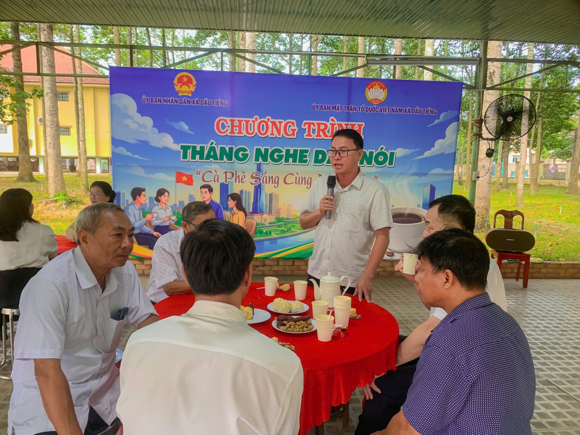 Xã Dầu Tiếng Tổ chức chương trình "Tháng nghe dân nói – Café sáng cùng Nhân dân" với Chủ đề: “Chính sách đền ơn đáp nghĩa, chăm lo gia đình người có công  và an sinh xã hội”