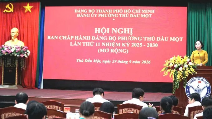 CHỦ TỊCH HĐND TP.HCM GIAO CHỈ TIÊU NHIỆM VỤ CHO LÃNH ĐẠO PHƯỜNG THỦ DẦU MỘT